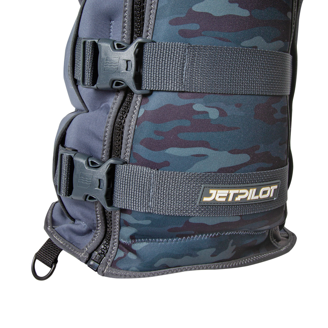 YKK Zipper view of the F-86 Sabre Neoprene CGA Vest showing the D ring