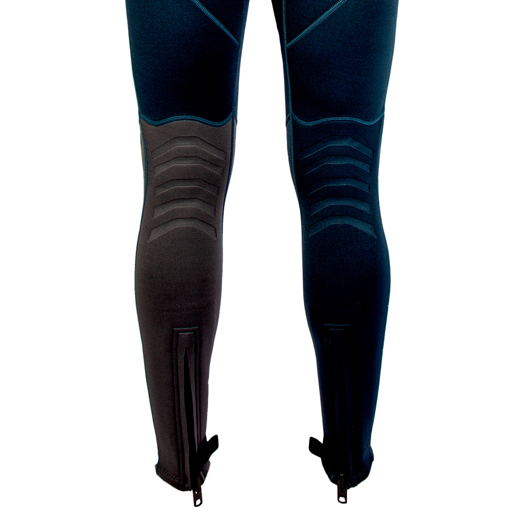 Image of the ankle zippers on both legs of the Vintage Class wetsuit.